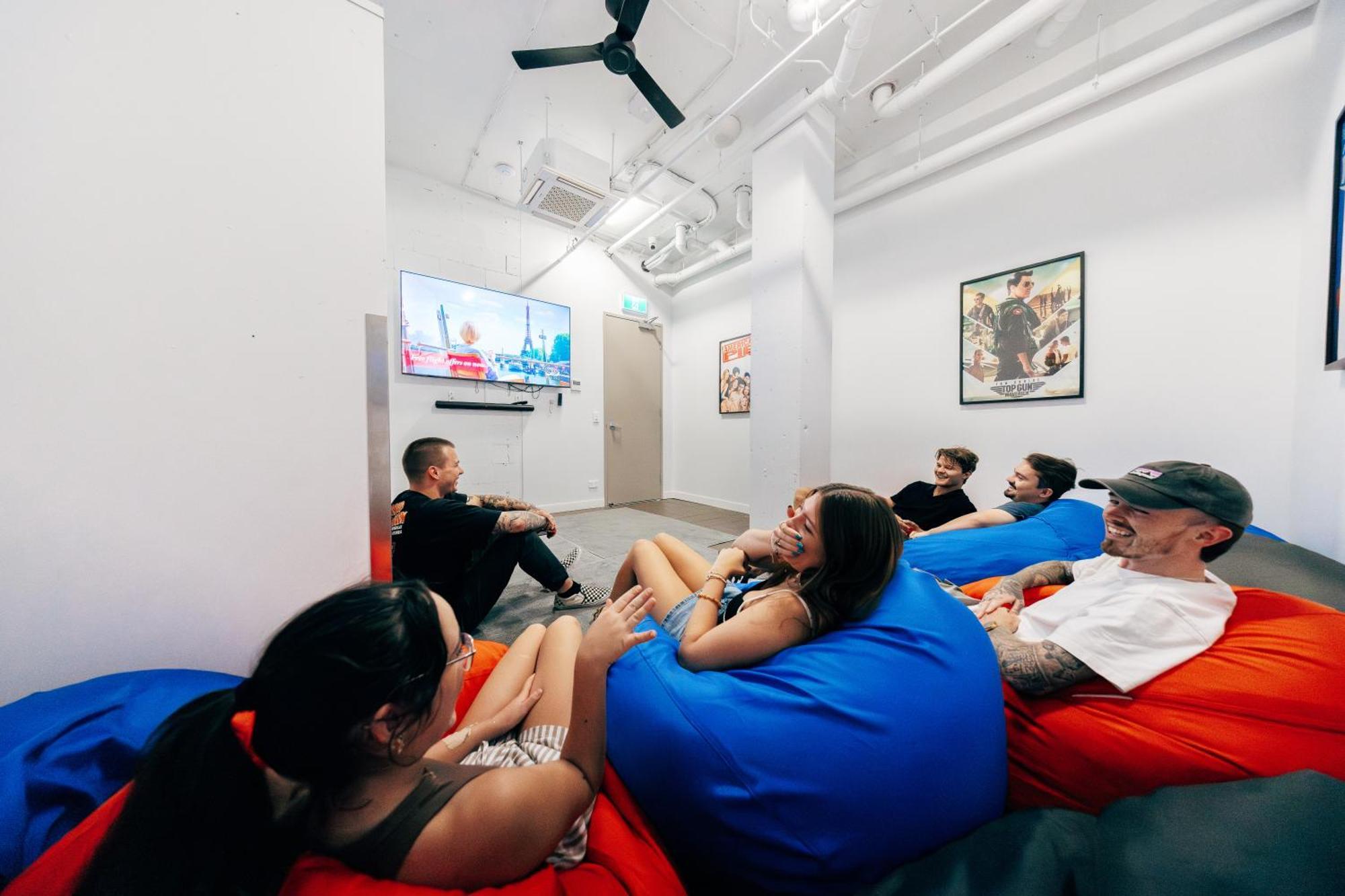 Maze Backpackers - Gold Coast Hostel Eksteriør bilde
