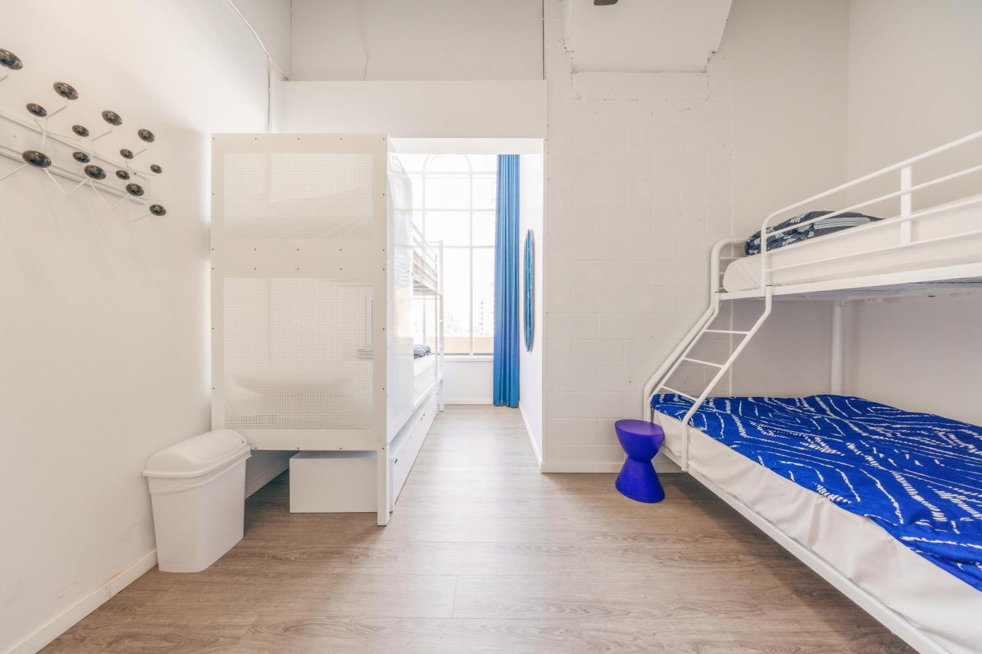 Maze Backpackers - Gold Coast Hostel Eksteriør bilde