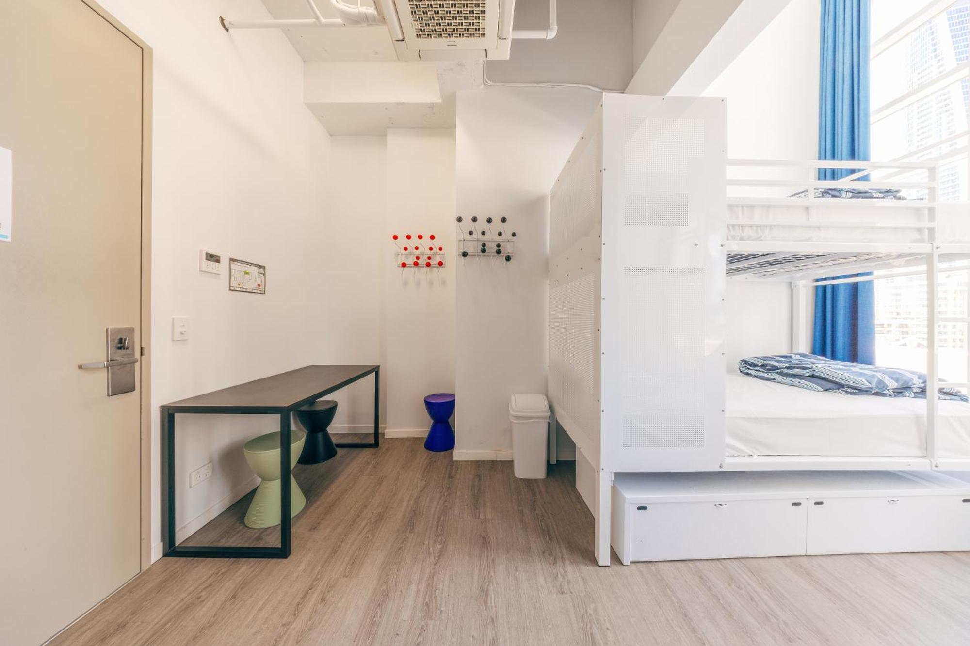 Maze Backpackers - Gold Coast Hostel Eksteriør bilde