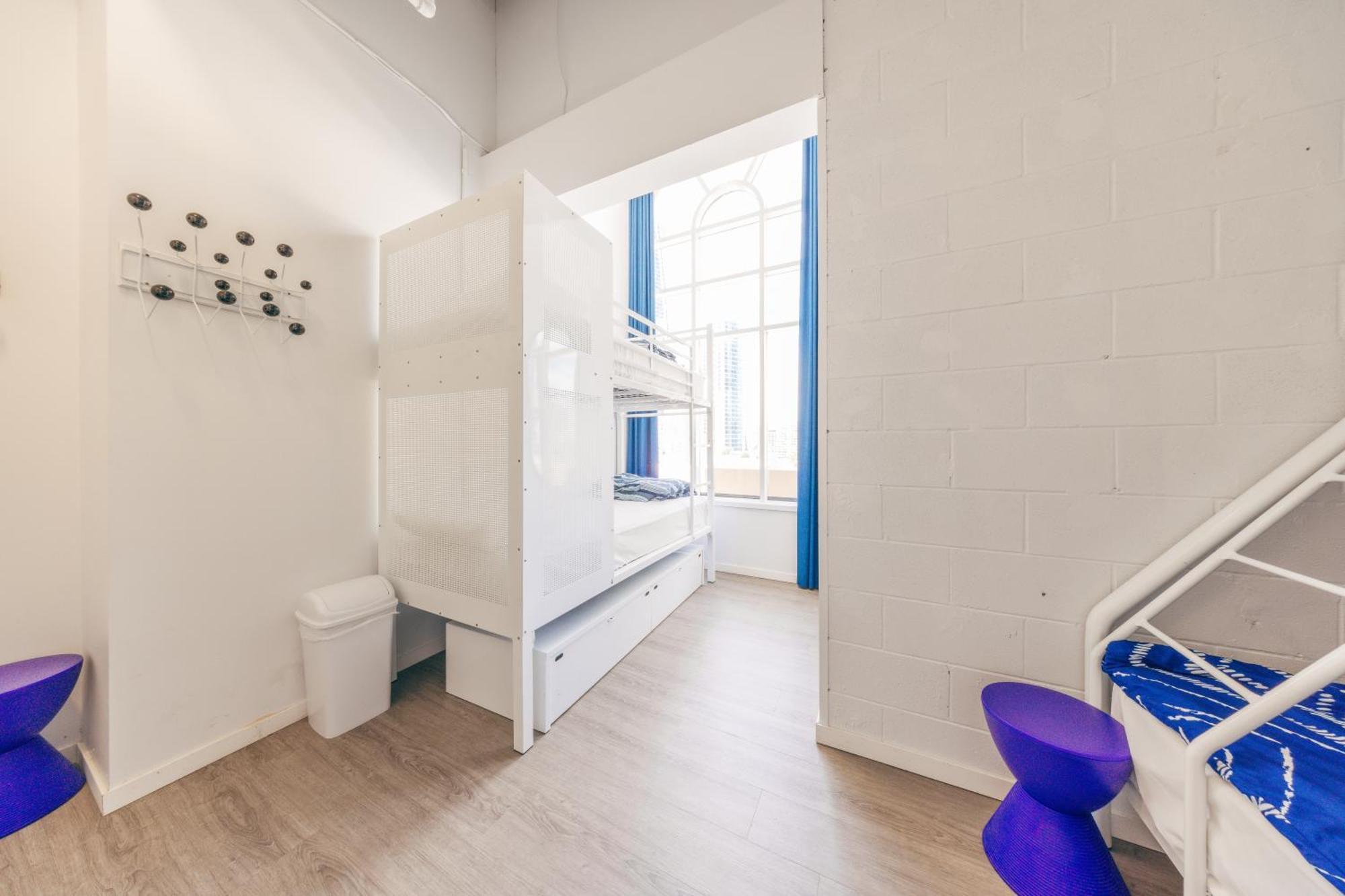 Maze Backpackers - Gold Coast Hostel Eksteriør bilde