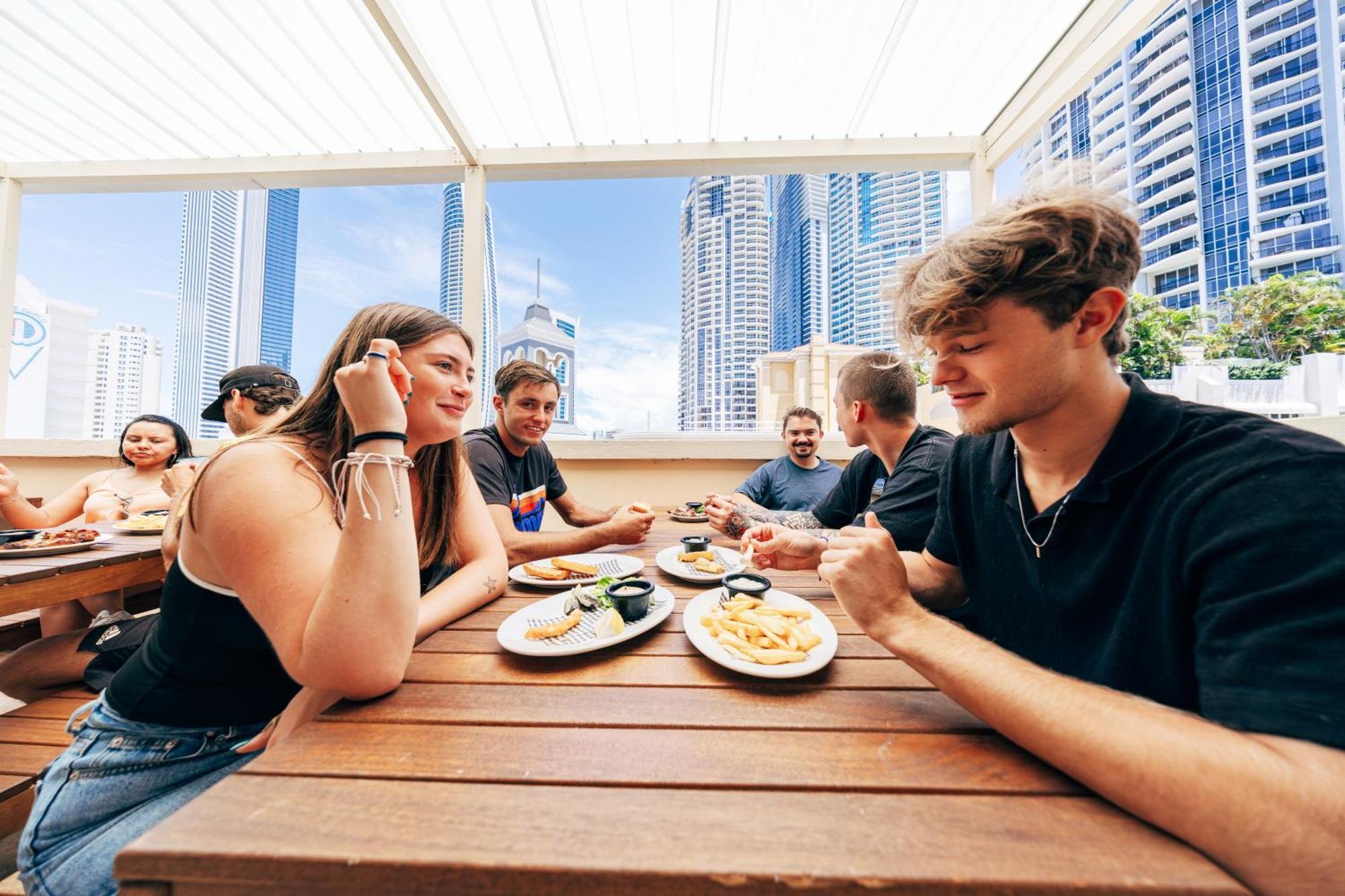 Maze Backpackers - Gold Coast Hostel Eksteriør bilde