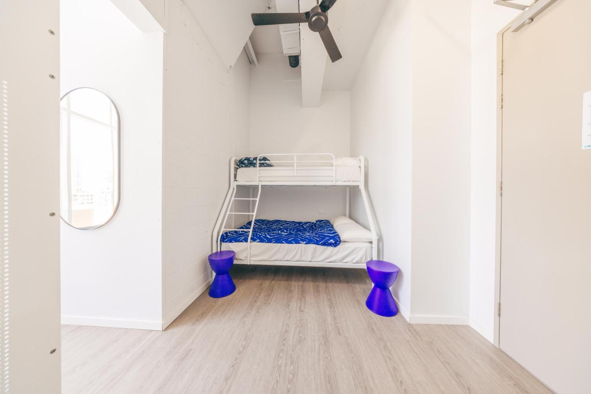Maze Backpackers - Gold Coast Hostel Eksteriør bilde