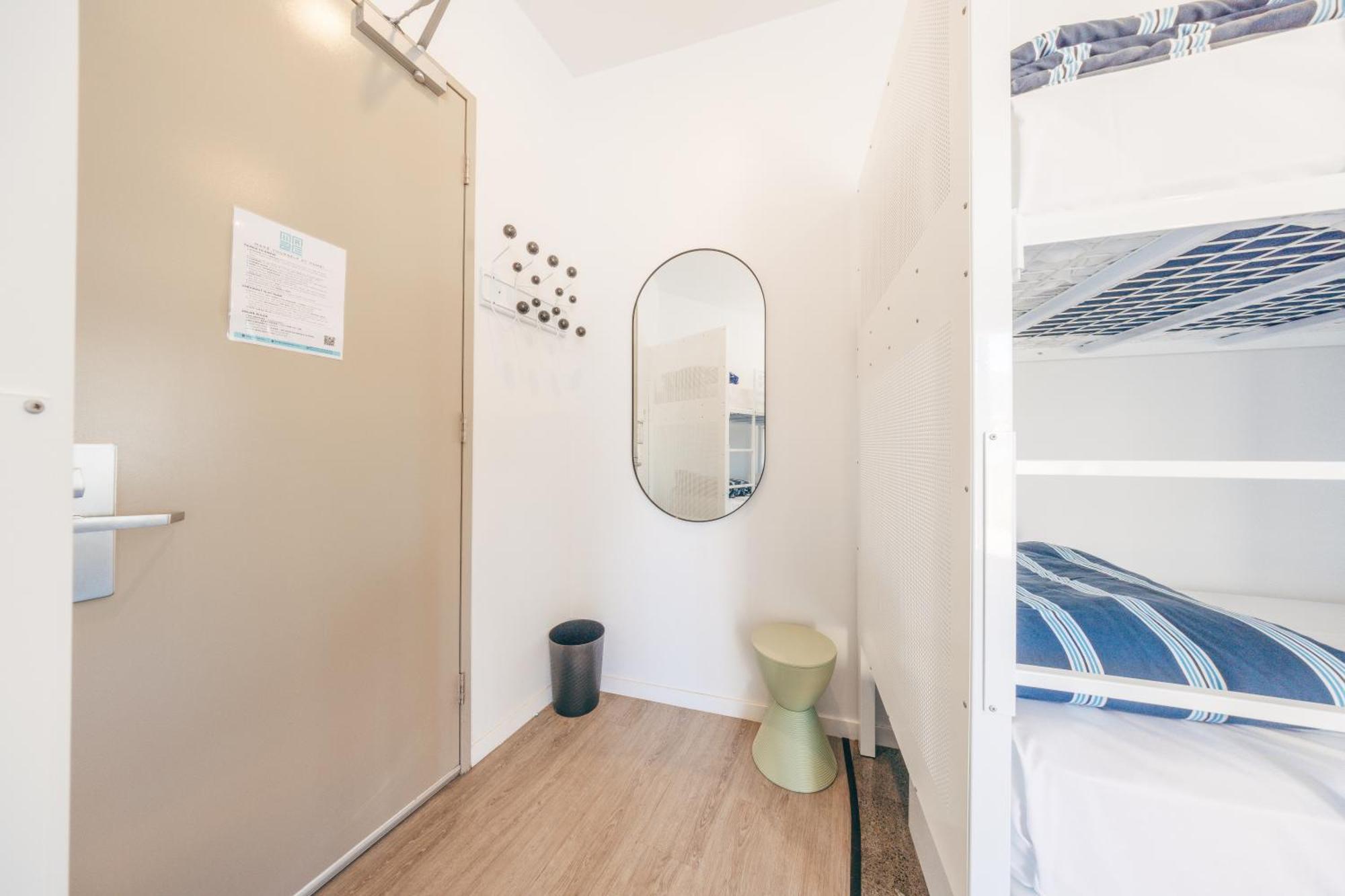 Maze Backpackers - Gold Coast Hostel Eksteriør bilde