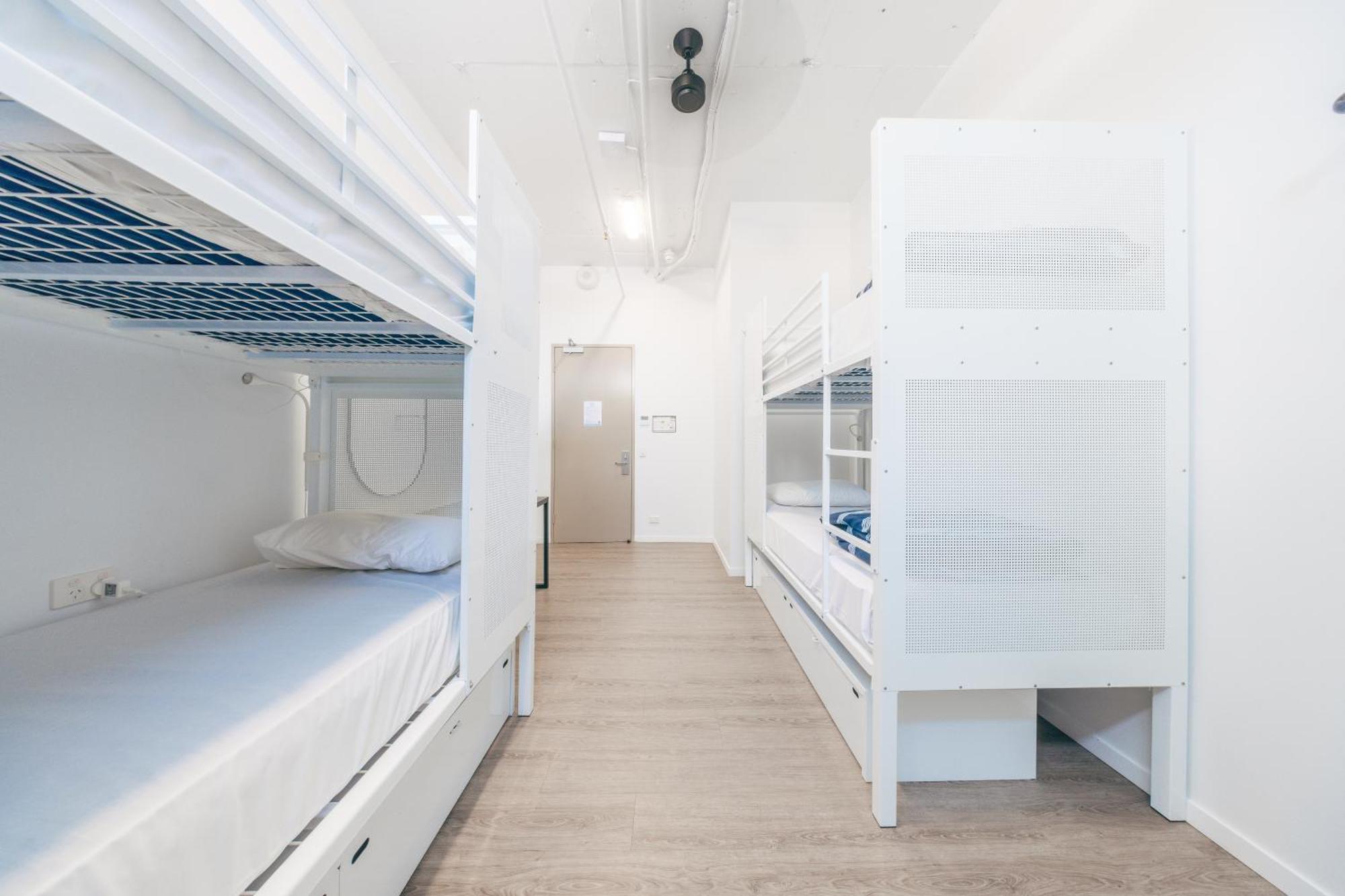 Maze Backpackers - Gold Coast Hostel Eksteriør bilde