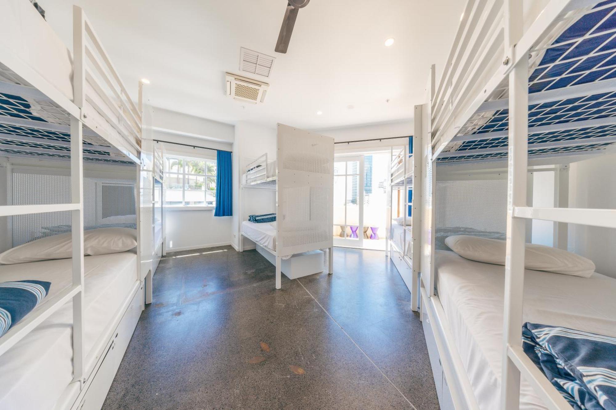 Maze Backpackers - Gold Coast Hostel Eksteriør bilde