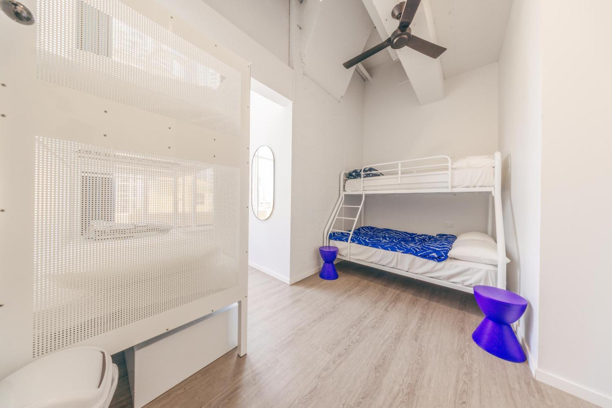 Maze Backpackers - Gold Coast Hostel Eksteriør bilde