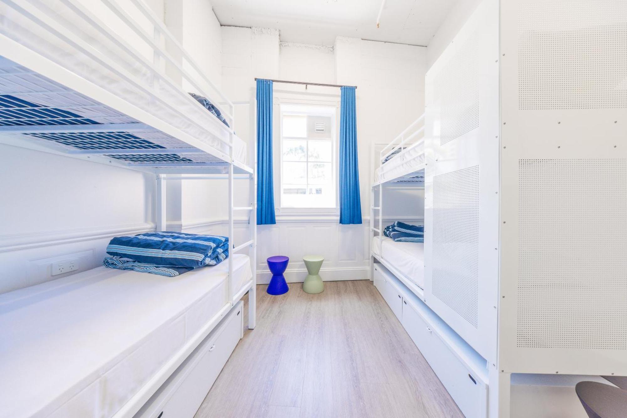 Maze Backpackers - Gold Coast Hostel Eksteriør bilde
